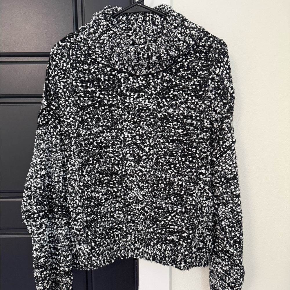 Elan Monochrome Knit Sweater